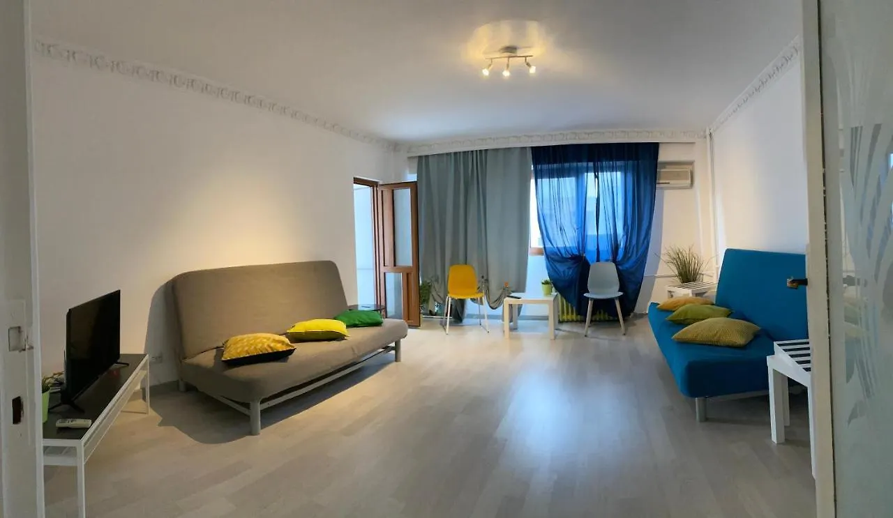 Green Apartment 4-26 Mircea Voda ブカレスト