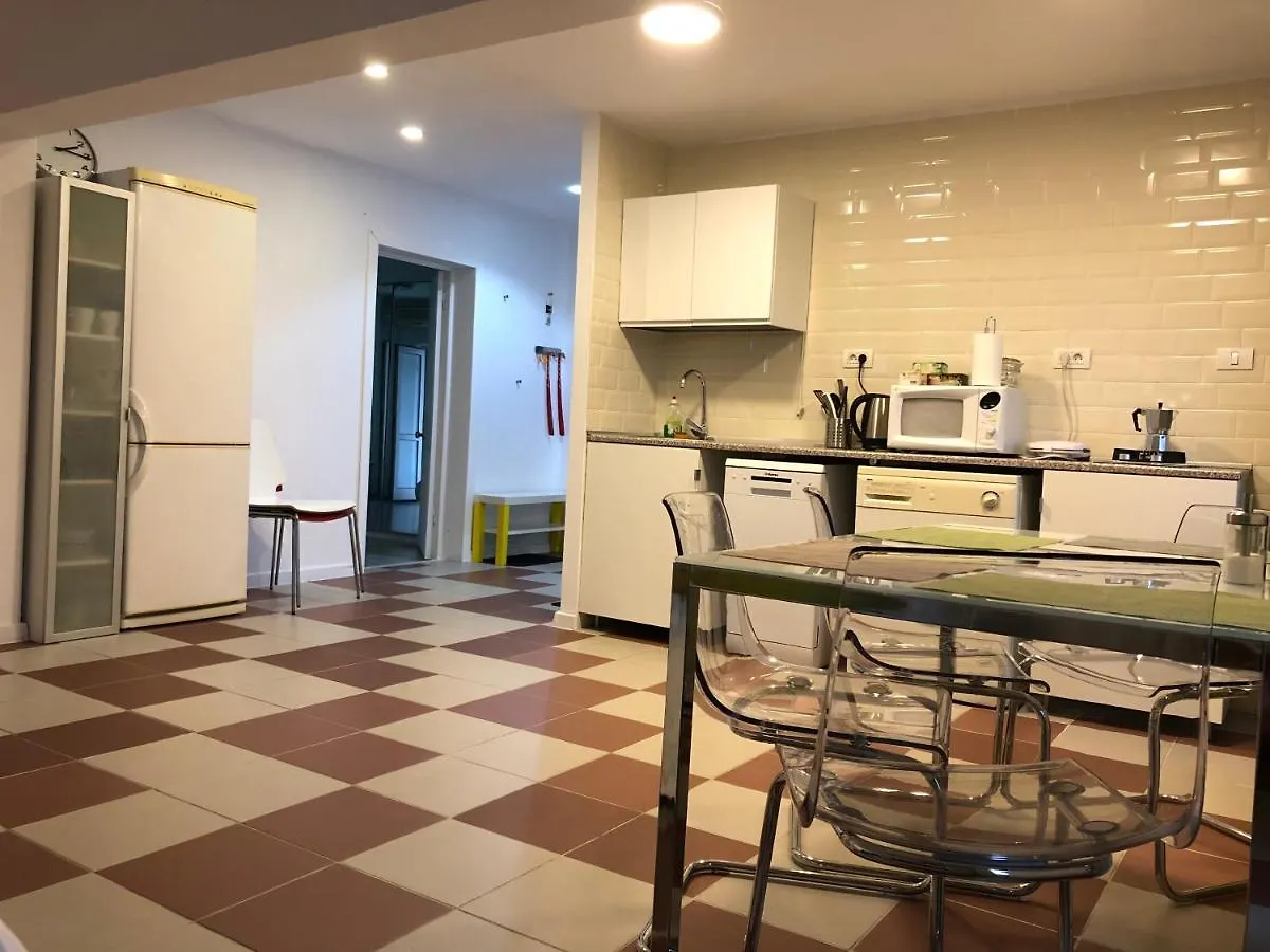 Green Apartment 4-26 Mircea Voda Βουκουρέστι 0*,