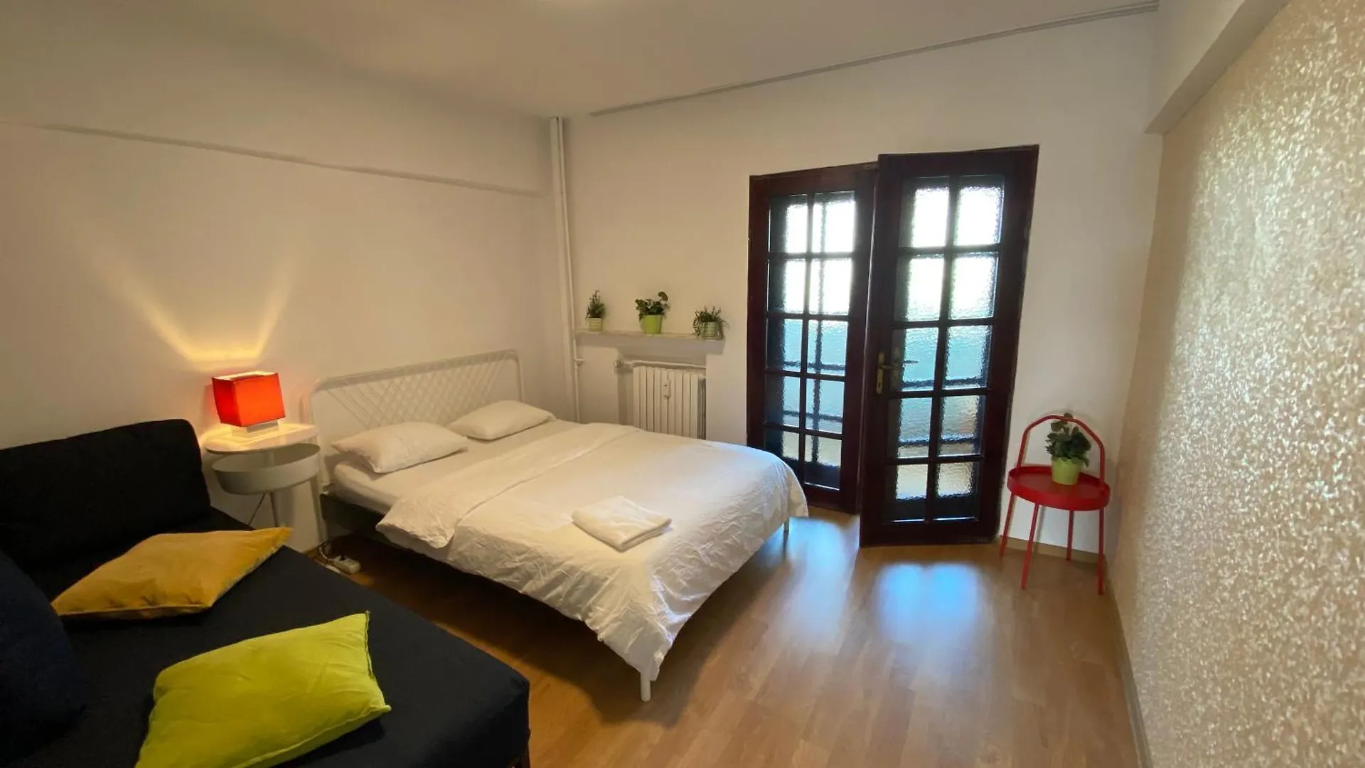 Green Apartment 4-26 Mircea Voda Βουκουρέστι Ρουμανία