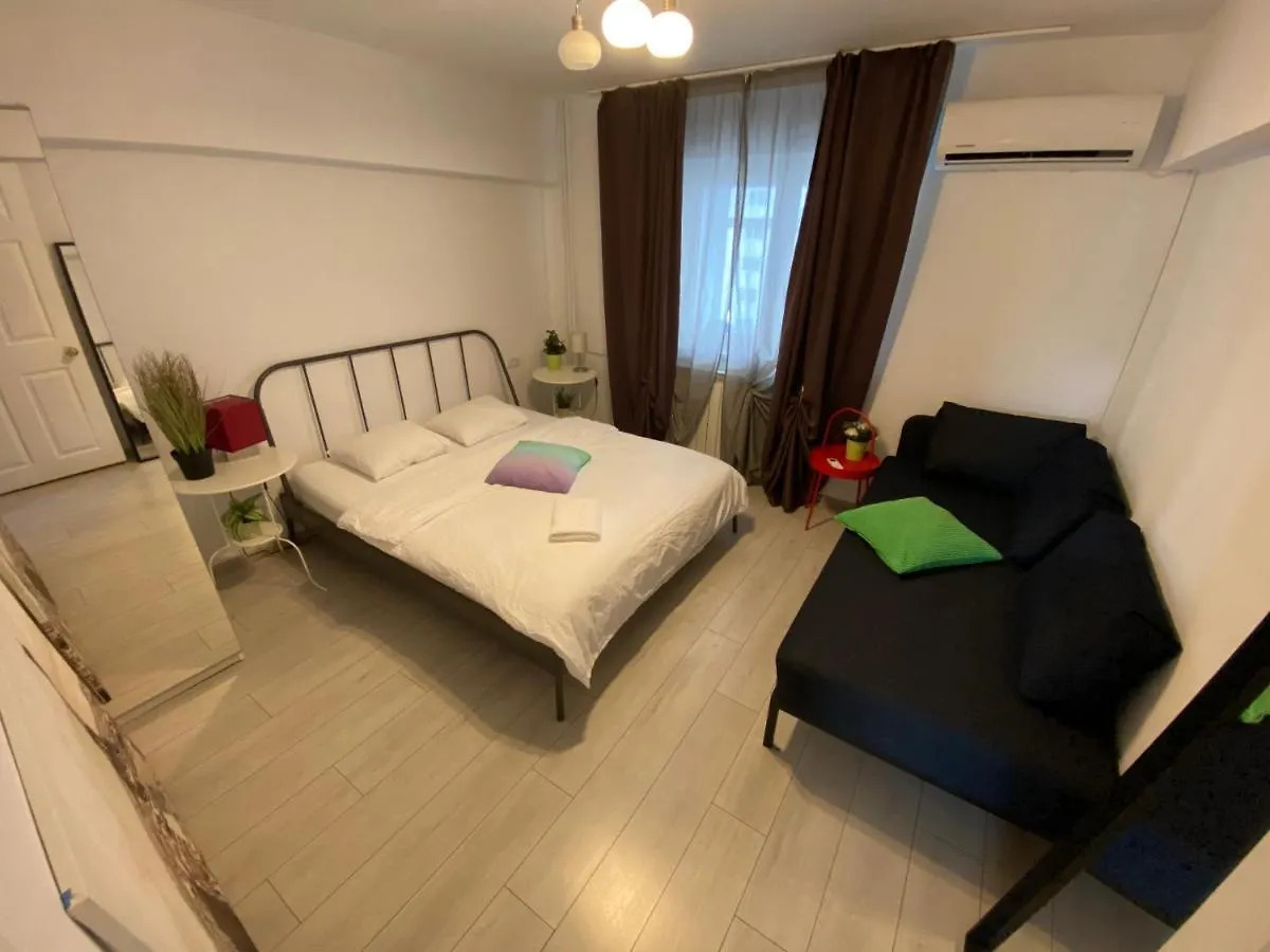 בוקרשט Green Apartment 4-26 Mircea Voda 0*,  רומניה